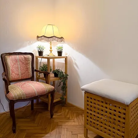 Goldy River 3 Bdr & 1 Bth Xxl 120m2 * Прага
