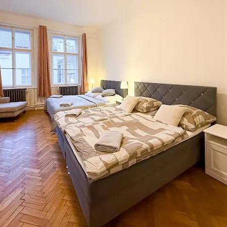 Appartement Goldy River 3 Bdr & 1 Bth Xxl 120m2 Prague
