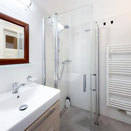 Goldy River 3 Bdr & 1 Bth Xxl 120m2